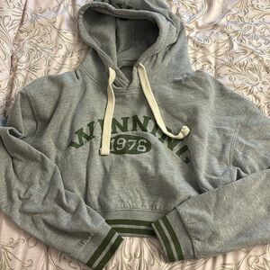cute cropped bdg hoodie